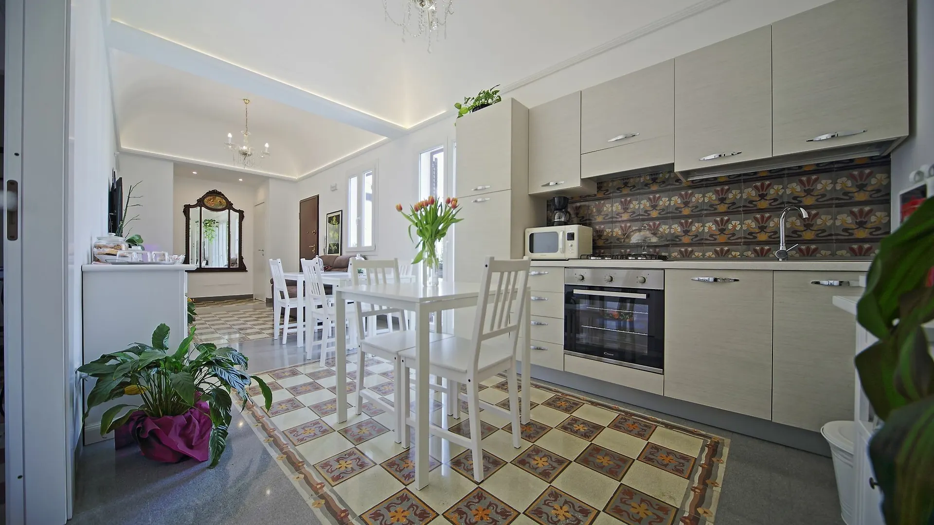 Palazzo Torre Apartment Παλέρμο 0*,